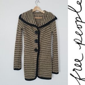 Free People Sz XS Long Sleeve Black Tan Stripe Sweater Oversize Collar